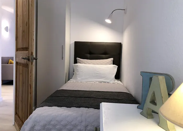 Apartaments La Palmera, Terrace & Pool