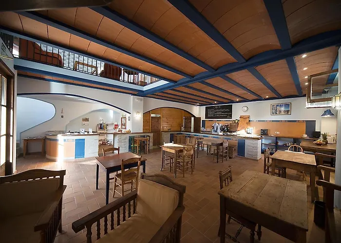 Crux Albergue