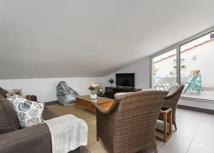 Apartamentos Cornellalux