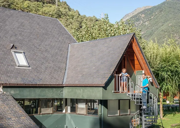 Bungalows Verneda Mountain Resort