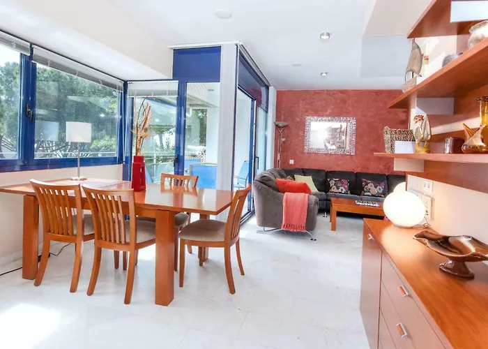 Holiday Home Crystal By Interhome
