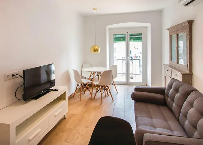 Lovely Apartment In Blanes With Wifi