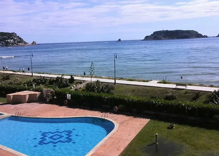 L'Estartit, Estudio En Primera Linea De Mar.