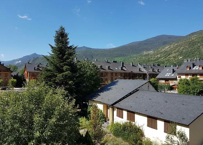 Family Duplex Esterri