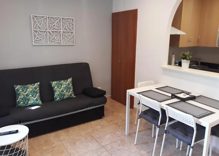 Royal Apartament-200M From Beach- Wifi