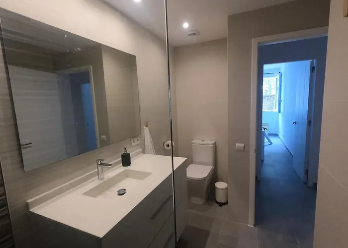 Apartamento Nuevo En El Centro Con Garaje